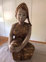 Asiatische Figur, antik, Holz mit Verzierung Schleswig-Holstein - Kaltenkirchen Vorschau