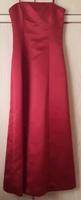 Zero Abendkleid Ballkleid Kleid rot Gr. 40 Niedersachsen - Apensen Vorschau