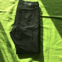 Herren PIONEER Authentic Jeanshose RANDO Schwarz W34/L30 Baden-Württemberg - Neckartenzlingen Vorschau