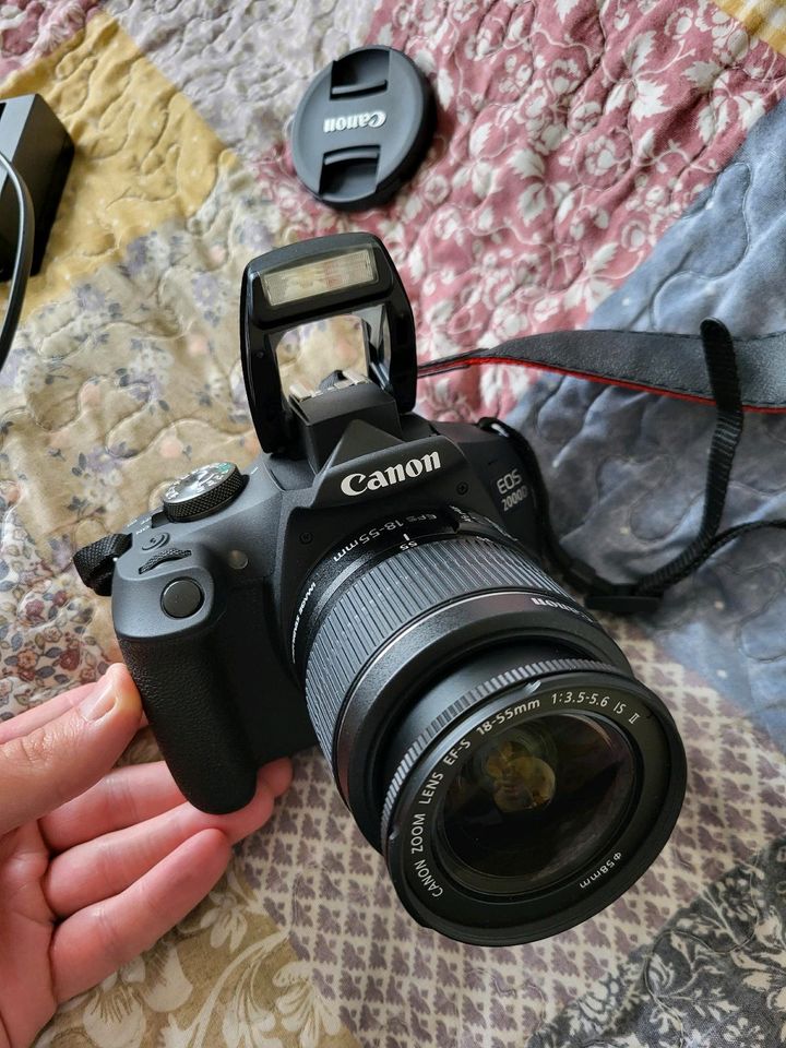 Canon EOS 2000D Kit Spiegelreflexkamera + Objektivfilter-Set in Rosenberg