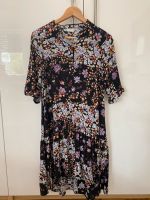 Wie neu PIECES maternity kleid Blumen Print Pieces Sommerkleid S Frankfurt am Main - Sachsenhausen Vorschau