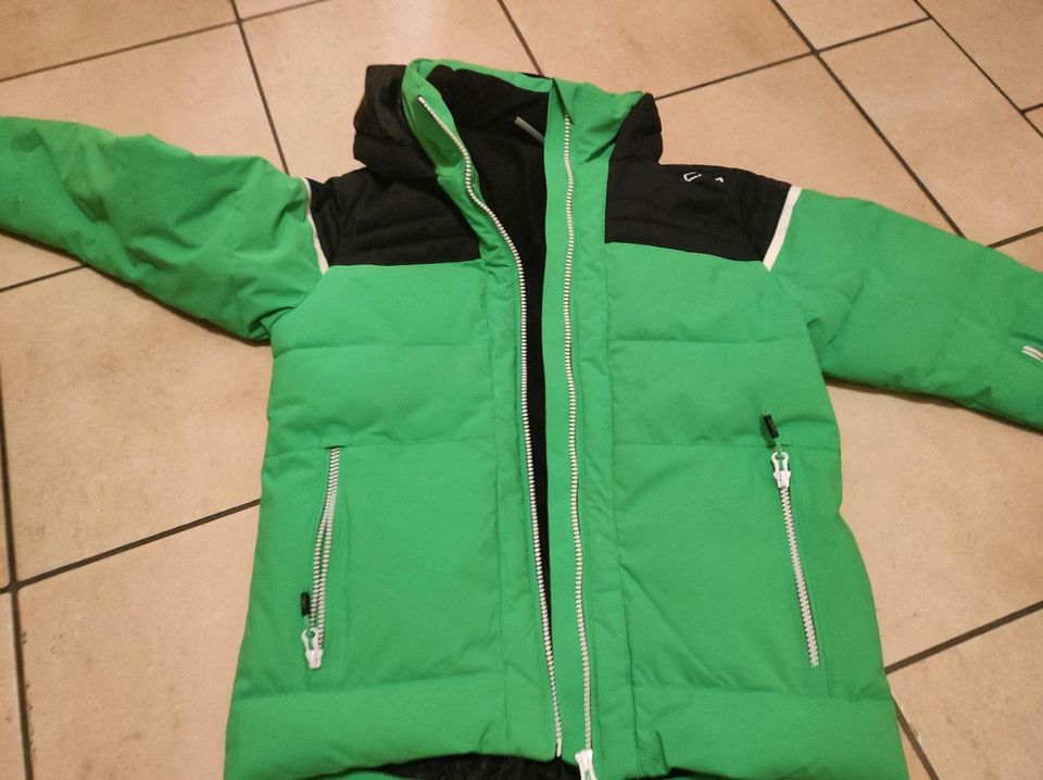 Grüne Skijacke 152/158 CMP NEU Winter Jacke ungetragen grün Junge in Teublitz