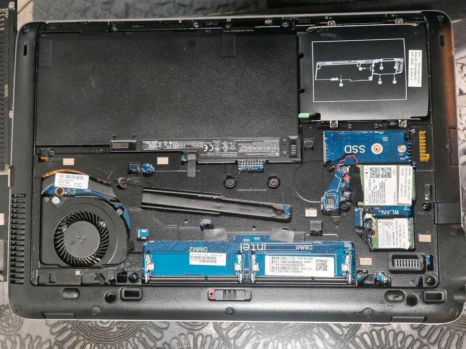 Laptop HP i5-5200U in Solingen