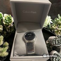 Calvin Klein Original Uhr Mit original Geschenk Verpackung, NEU!! Berlin - Mitte Vorschau