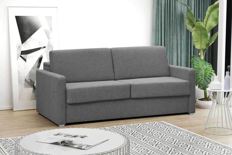 Wohnzimmer in Schlafzimmer umwandeln! Neue Couch Sofa aus Polen, mit Matratze und italienischen System in Berlin. Rabatt bei eBay in Berlin