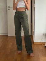 Zara Satin Hose grün Khaki in XS Düsseldorf - Pempelfort Vorschau