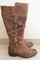 Echt Leder Stiefel v. TAMARIS Gr. 37 braun Sachsen - Kreischa Vorschau
