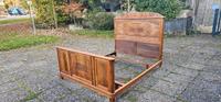 Altes antikes Bett Doppelbett 140cm Nussbaum Jugendstil 1910 Baden-Württemberg - Frickenhausen Vorschau