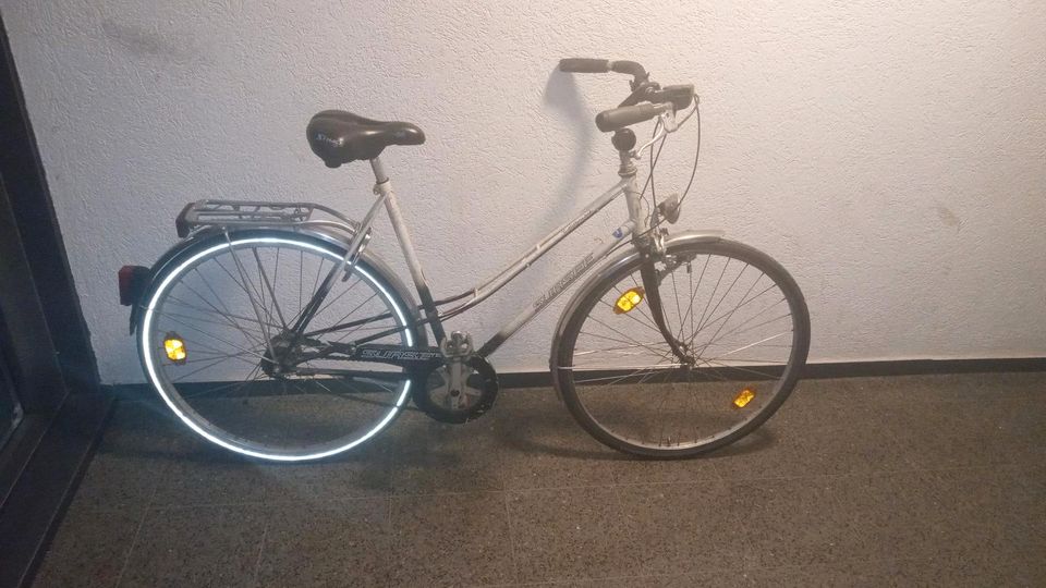 Ein Fahrrad,28 Zoll in Frankfurt am Main