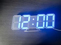 Led Uhr Wecker USB oder Batterie Farbwechsel Temperatur Anzeige Nordrhein-Westfalen - Dörentrup Vorschau