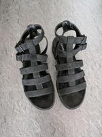 Römersandalen Sandalen Größe 38 neu Berlin - Hohenschönhausen Vorschau