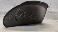 BMW 5er E39 E53 Diesel Tacho Tachometer 8375898 Nordrhein-Westfalen - Meinerzhagen Vorschau