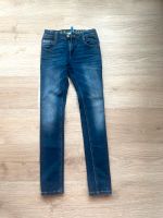 Jeans Hose gr.146 Nordrhein-Westfalen - Leverkusen Vorschau