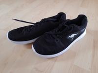 KangaRoos Turnschuhe, schwarz, neuwertig, Gr. 43 Bayern - Wiesenfelden Vorschau