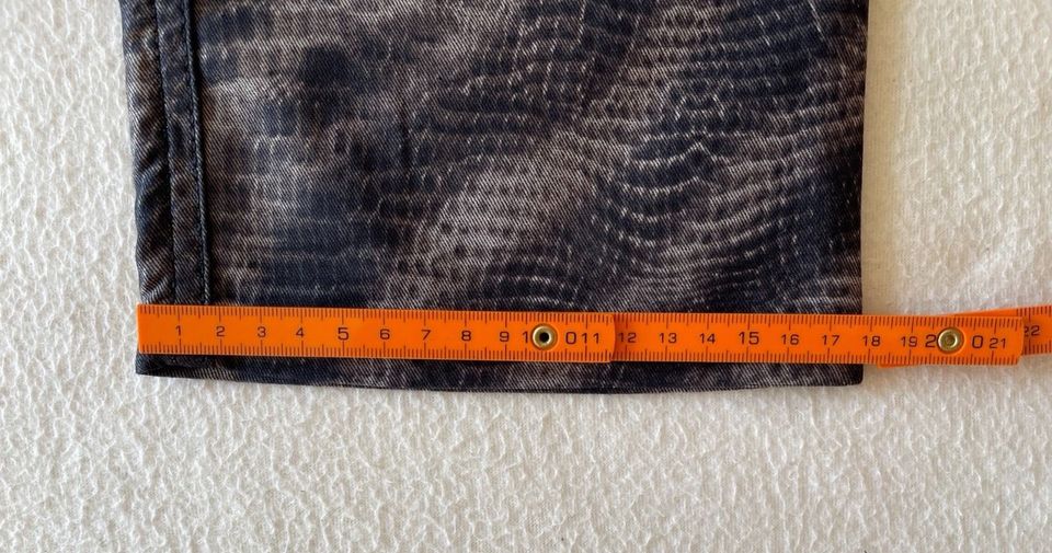 Zerres Comfort S Damen Jeans Gr. 38 Animal Print  NEU in Berlin