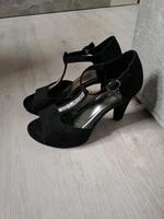high heals Hessen - Rotenburg Vorschau