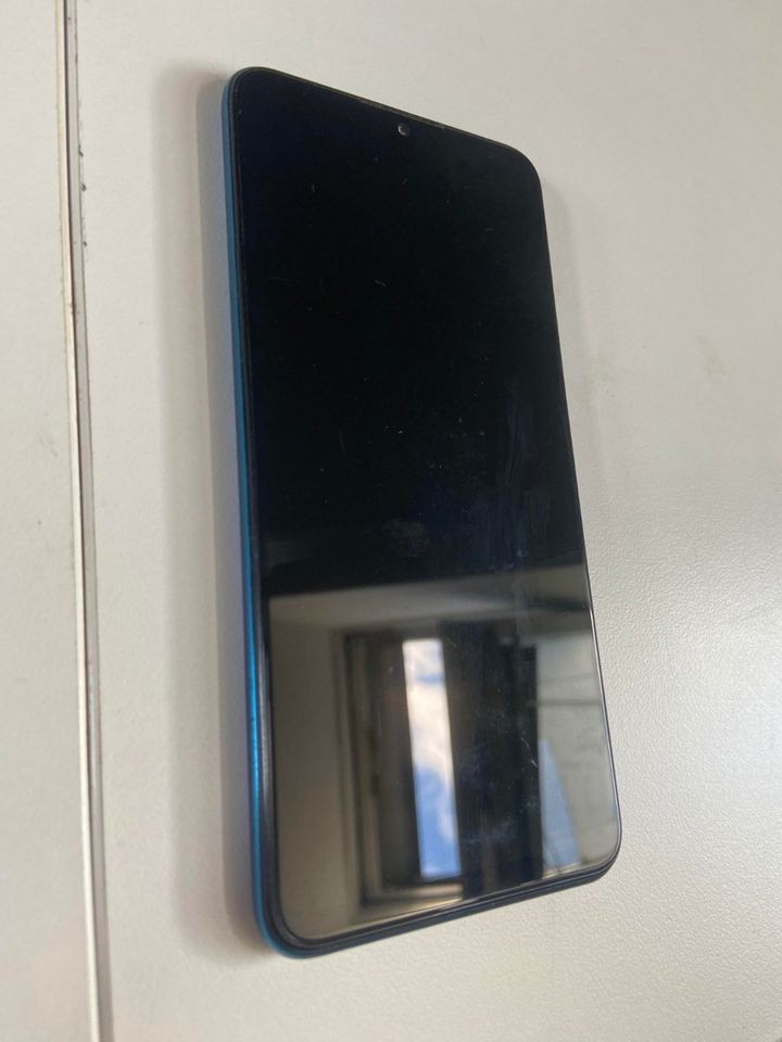 Gebrauchtes Huawei P30 Lite in blau, voll funktionsfähig in Kaiserslautern