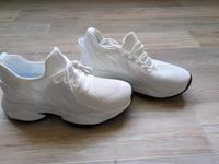 NEU gr. 40 ELEVATESHOES Schuhe Niedersachsen - Hage Vorschau