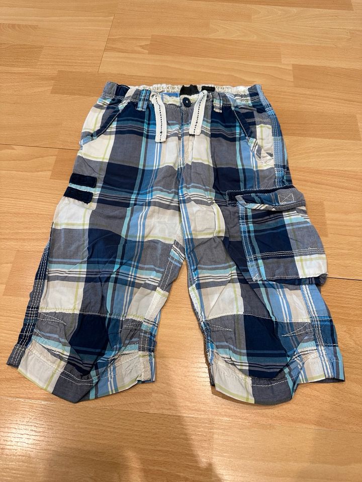 verschiedene Shorts Bermudas kurze Hosen von H&M Gr. 128 in Mühlhausen