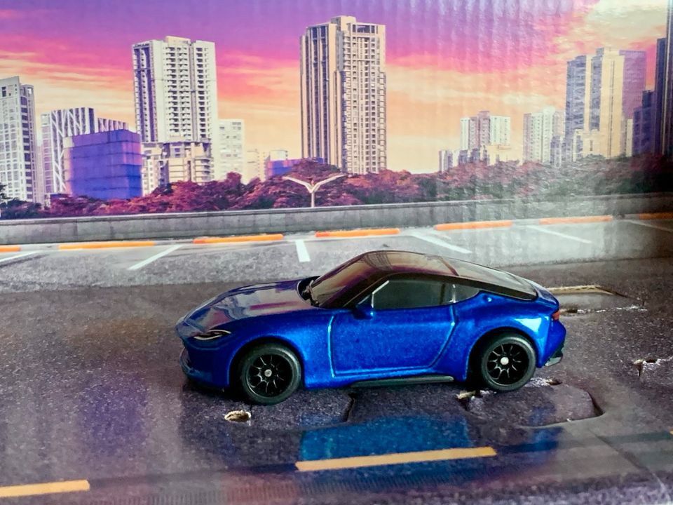 Hot Wheels 2023 Nissan Z Unikat in Hann. Münden