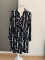 Kleid von Sandro (Seide) Kr. München - Grasbrunn Vorschau