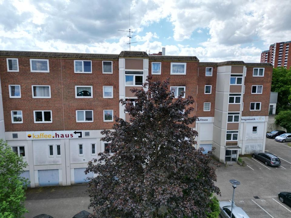 PROVISIONSFREI! Vermietete Stadtwohnung mit sonniger Dachterrasse in Lüneburg