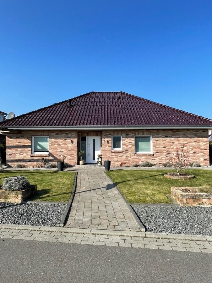 ENERGIEEFFIZIENT & NEUWERTIG - EXKLUSIVER BUNGALOW IN MOORMERLAND in Moormerland