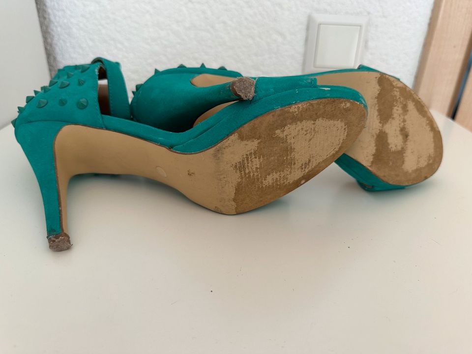 Designerschuhe in Dörth