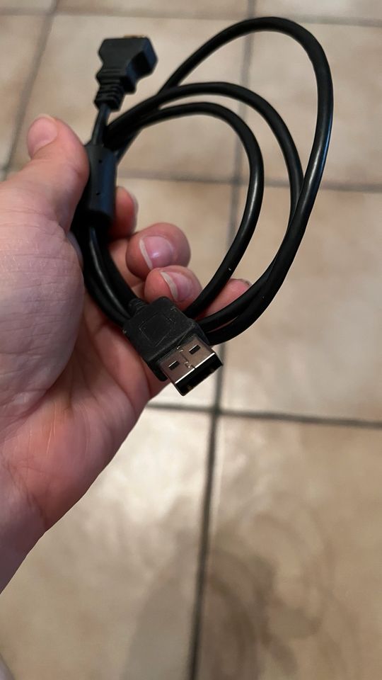 Kabel für pc oder tv in Bad Mergentheim