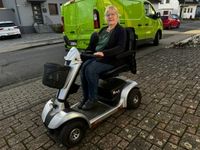 Elektromobil für Senioren Pride Elite Krankenfahrstuhl 15km/h Nordrhein-Westfalen - Niederzier Vorschau