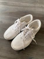 Vans Old Skool Platform weiß Plateau Gr. 40,5 Nordrhein-Westfalen - Hamm Vorschau