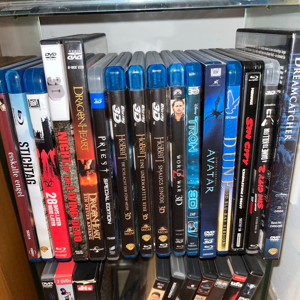 DVD & Blu-Ray Sammlung komplett ca 130 Filme in Wilhelmshaven