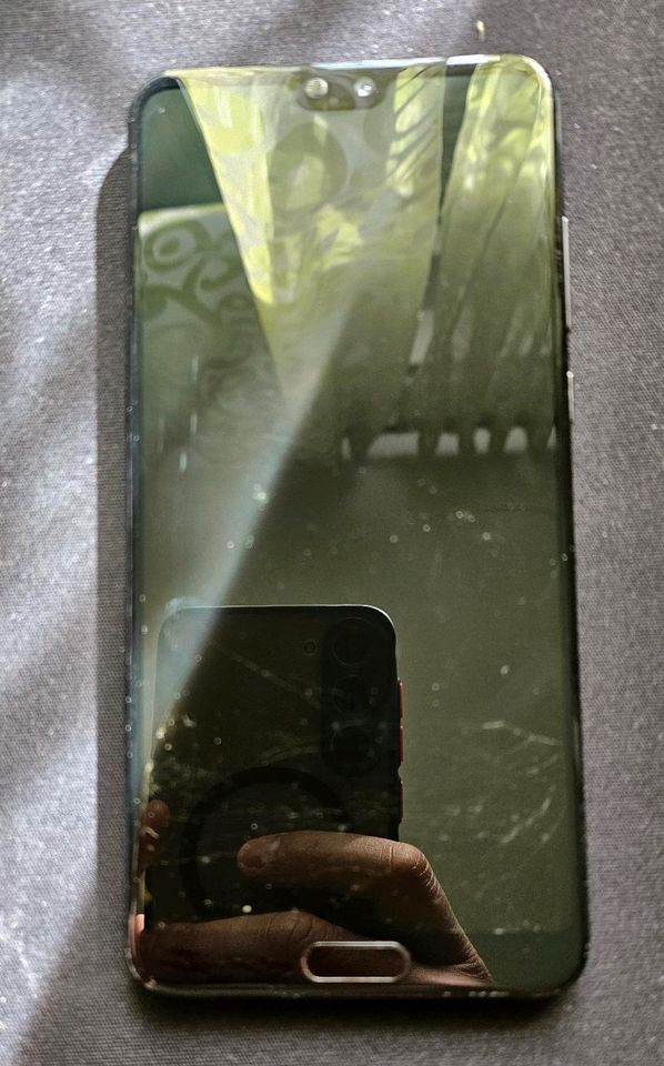 Huawei P20 pro Defekt Bastler Smartphone in Gärtringen