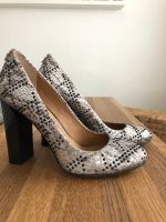 Calvin Klein Pumps high Heels Nordrhein-Westfalen - Neuss Vorschau