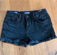 Jeansshorts Mädchen LTB Gr. 176 used look Niedersachsen - Stelle Vorschau