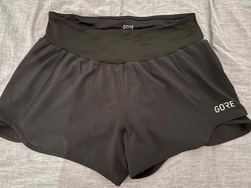 Gorewear Gore Laufhose kurz Damen schwarz M/40 in Hannover