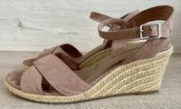 Espadrille Sandalen von Tamaris in Gr. 41 Niedersachsen - Verden Vorschau