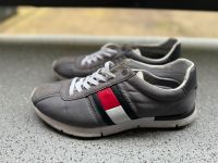 Tommy Hilfiger Schuhe Gr. 42 Wuppertal - Elberfeld Vorschau