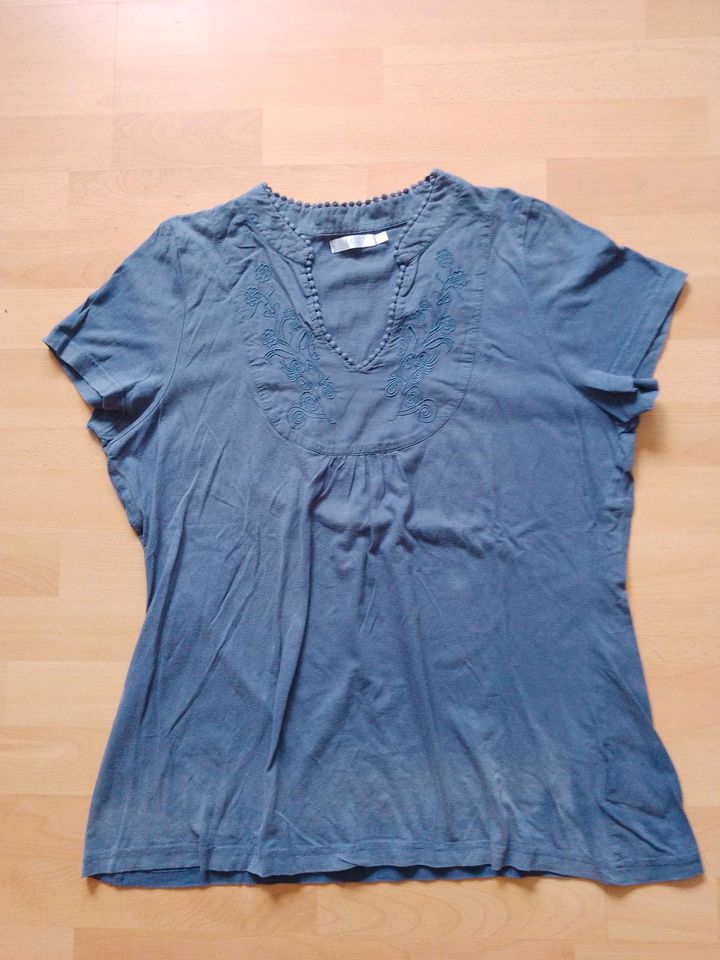 BPc Shirt Top  Größe 44/46   Brustweite 55 cm   getragen  Versand in Butzbach