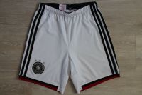 Neuwertige ADIDAS Deutsche Nationalmannschaft Shorts (Original) Altona - Hamburg Iserbrook Vorschau