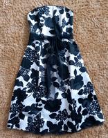 Elegantes festliches Kleid von C&A in schwarz weiß in 36/38 München - Pasing-Obermenzing Vorschau