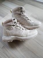 Sneakers von Esprit Gr. 38 creme weiß Neuwertig Berlin - Reinickendorf Vorschau