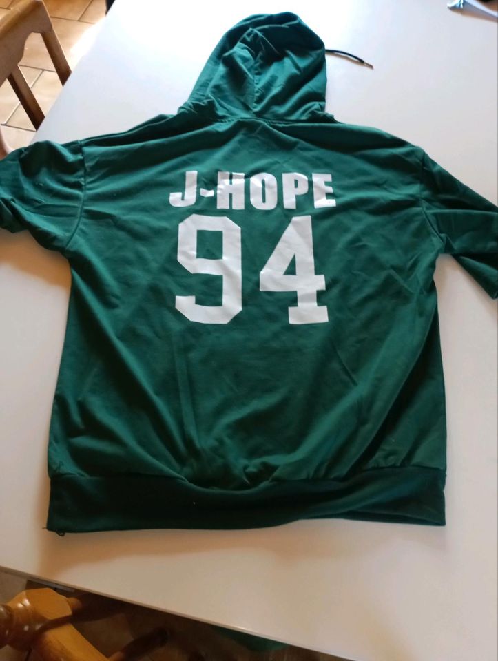 T-Shirt Shirt BTS  J- Hope Gr L in Borken