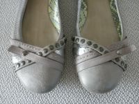 Arizona OTTO Ballerinas Leder grau hellgrau silber 40 7 NEU NP70€ Rheinland-Pfalz - Üxheim Vorschau