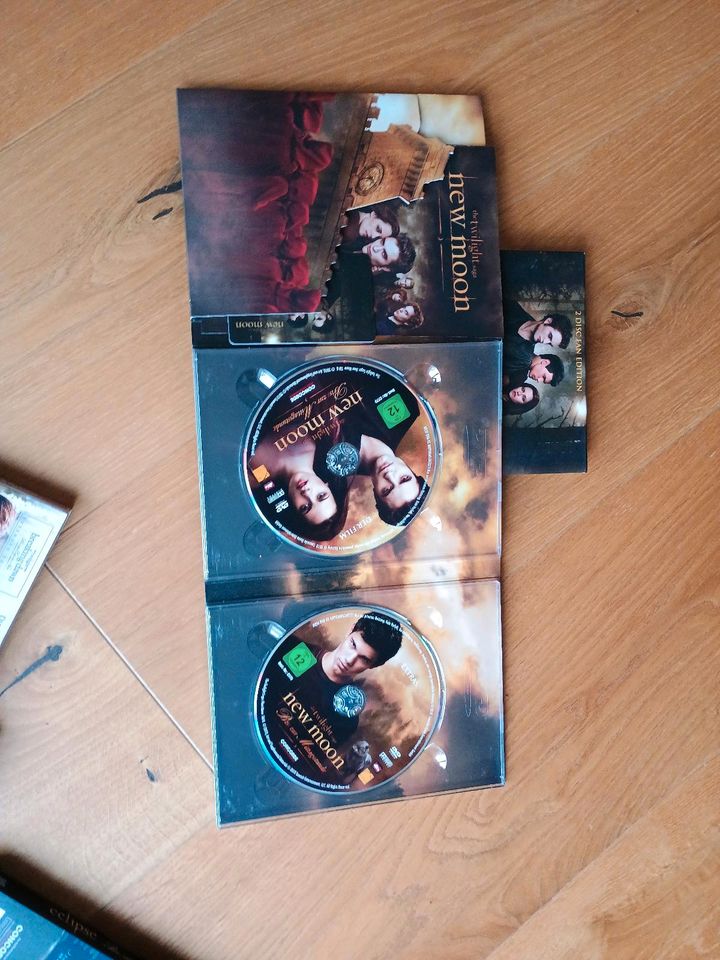 DVDs Twilight Saga Film 1, 2, 3 & 4 Teil 1&2 Fan Edition in Remagen