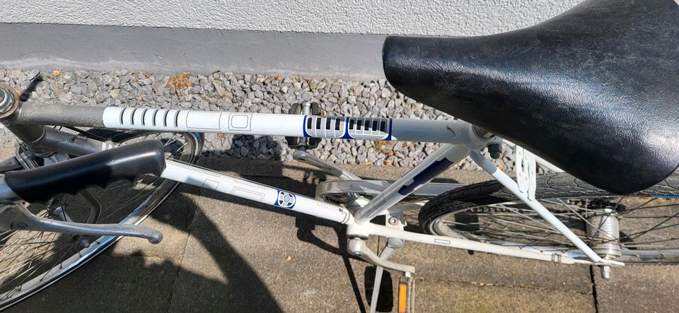 Herren Fahrrad (Star Wars Design "R2-D2") Unikat in Bielefeld