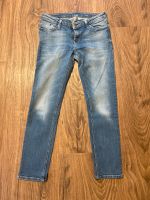 Jeans Skin Fit edc Größe 40 W30 Bayern - Oberostendorf Vorschau