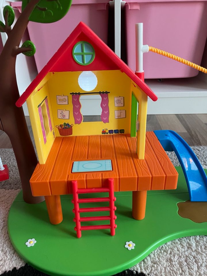 Peppa Pig Peppa Wutz Baumhaus Ritterburg Spielset Figuren ❤️ in Markkleeberg