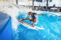 Jochen Schweizer Indoor surfen Taufkirchen Kr. München - Unterföhring Vorschau