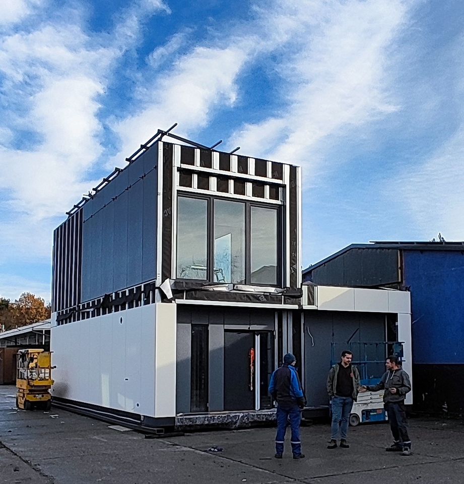 Einfamilienhaus Ferienhaus,Tiny Houses, Wochenendhaus Haus 148 m² in Frankfurt am Main